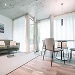 アパートホテル Blackhome South I Contactless Check-in インスブルック
