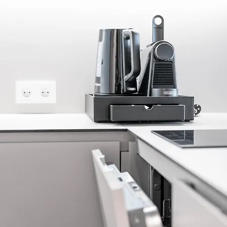 Hotel apartamentowy Blackhome South I Contactless Check-in 4*