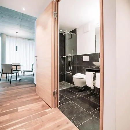 Blackhome South I Contactless Check-in Lejlighedshotel 4*