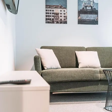 Blackhome South I Contactless Check-in Innsbruck